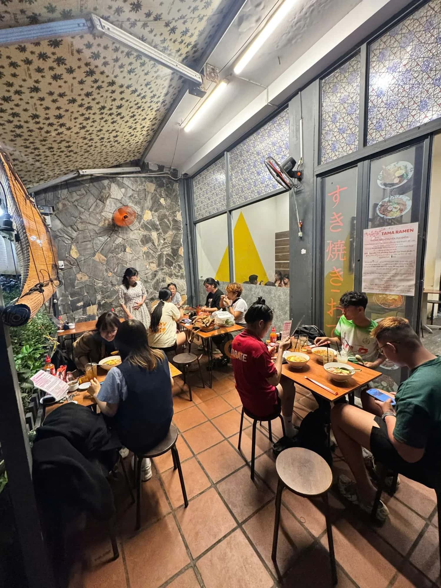 Cho thuê nhà mặt tiền 122/6 Trần Đình Xu Quận 1, TP.HCM – giá 24 triệu — Hình 3